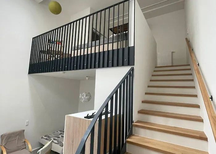 Apartamento Modern Loft Mit Terrasse *