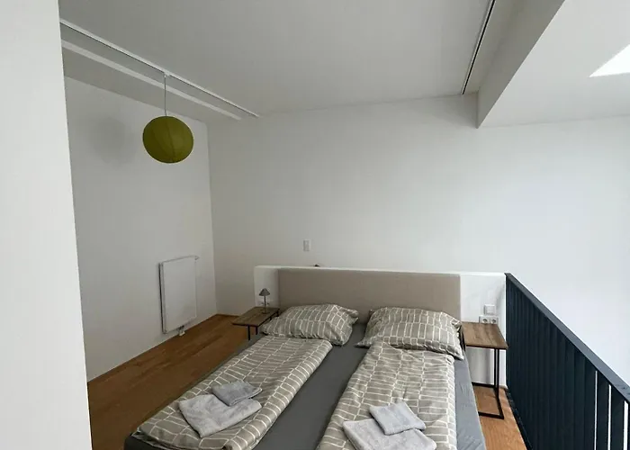 Apartamento Modern Loft Mit Terrasse